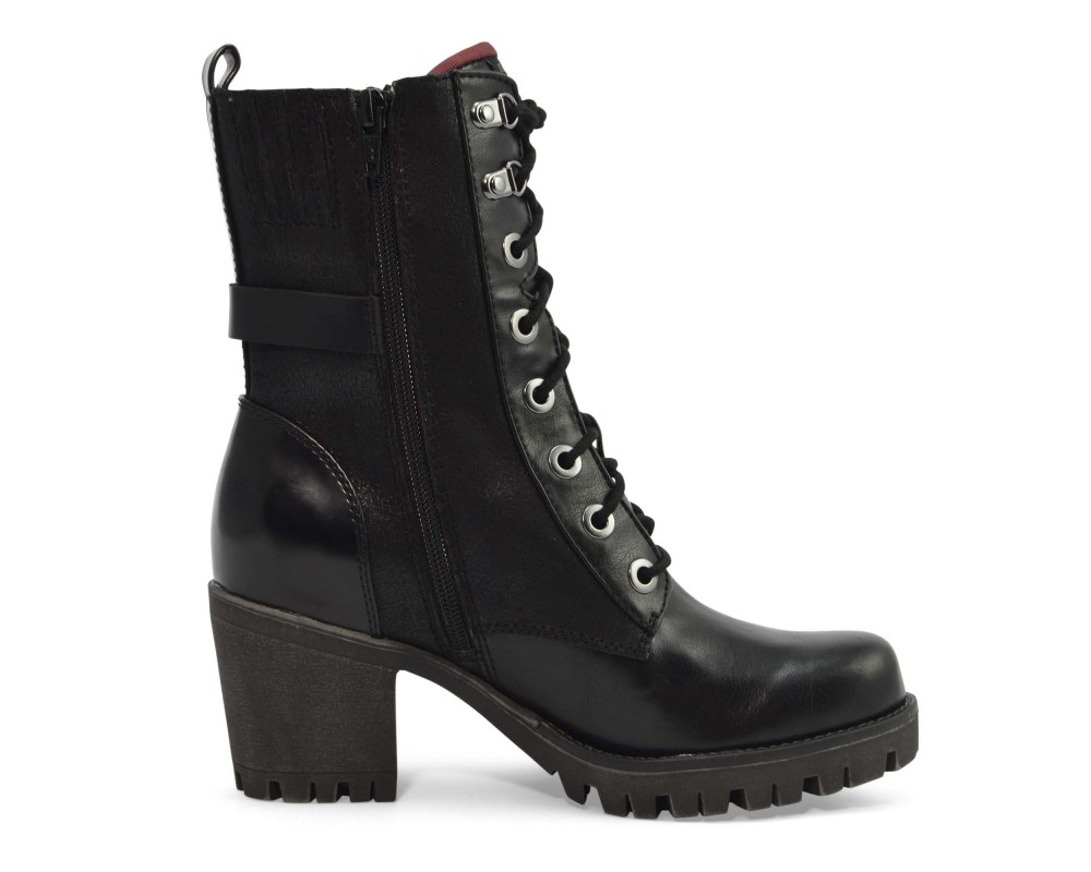 s.Oliver 25100-054 Black 