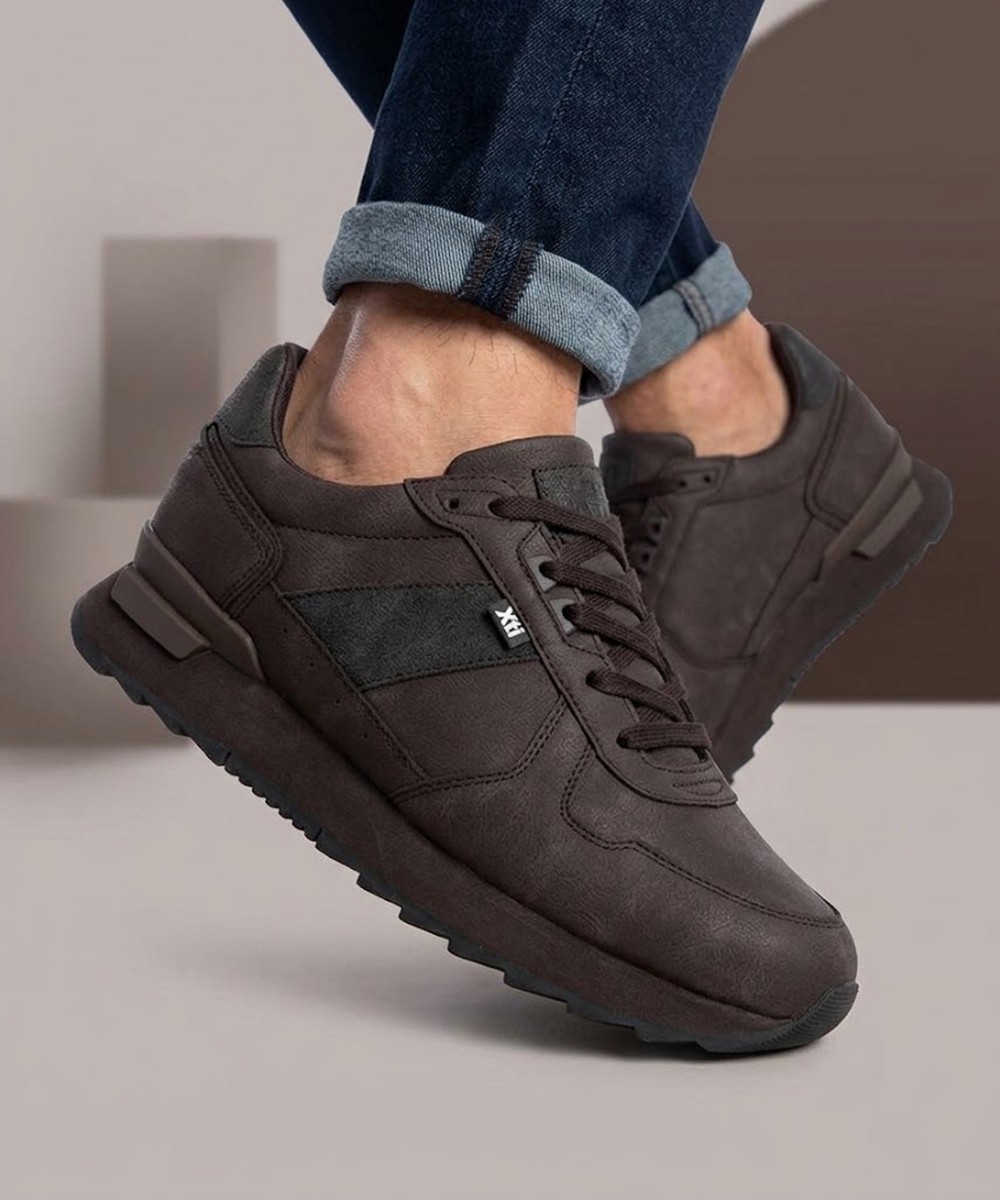 XTI 146782 Sneaker Brown