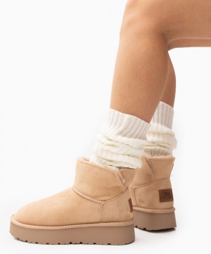 XTI 142197 Μποτάκια Vegan Beige 