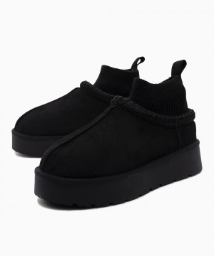 XTI 146066 Μποτάκια Vegan Black