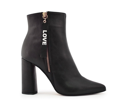 women shoe